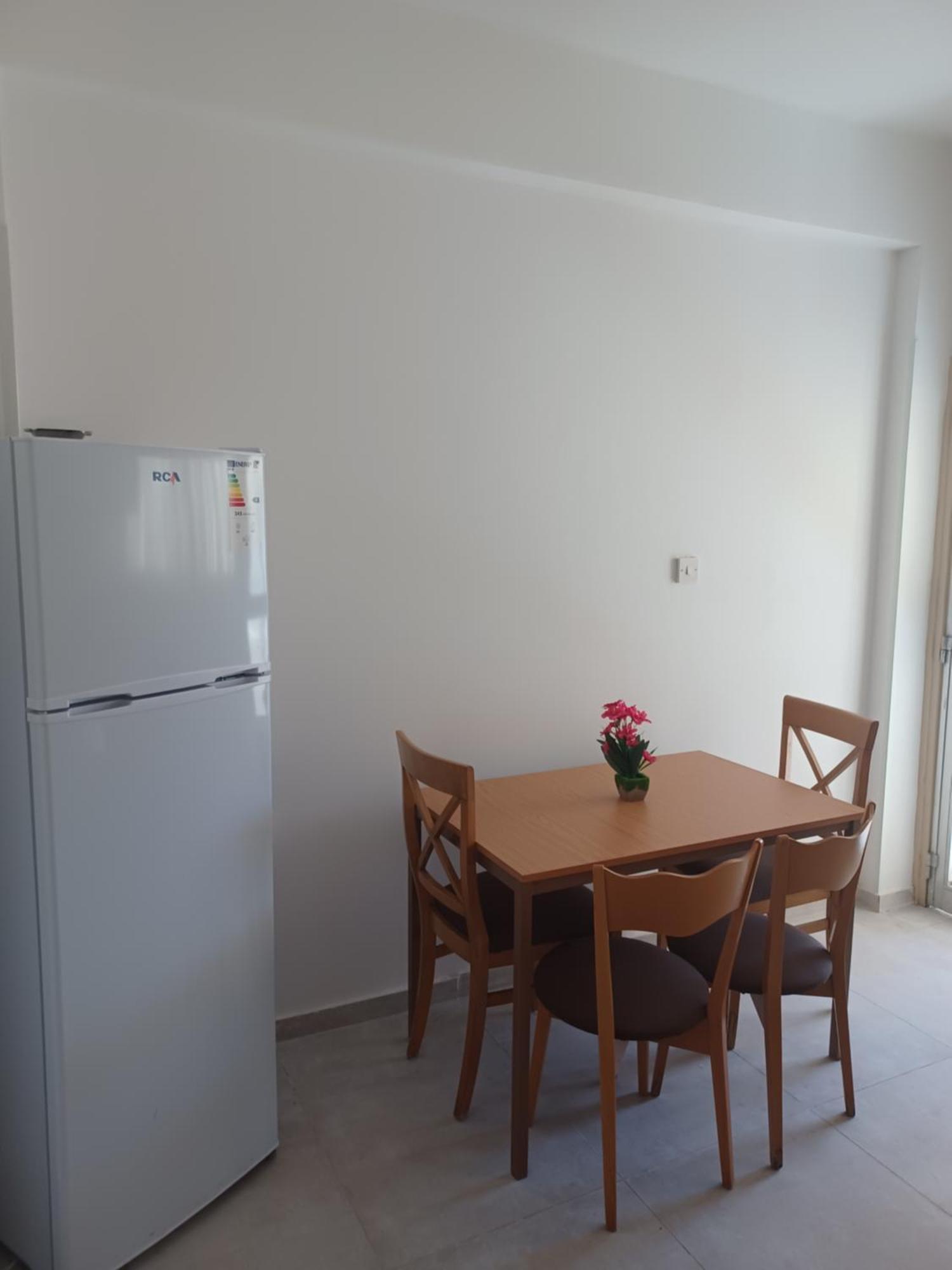 Terpsichore Holiday Apts Лимасол Экстерьер фото