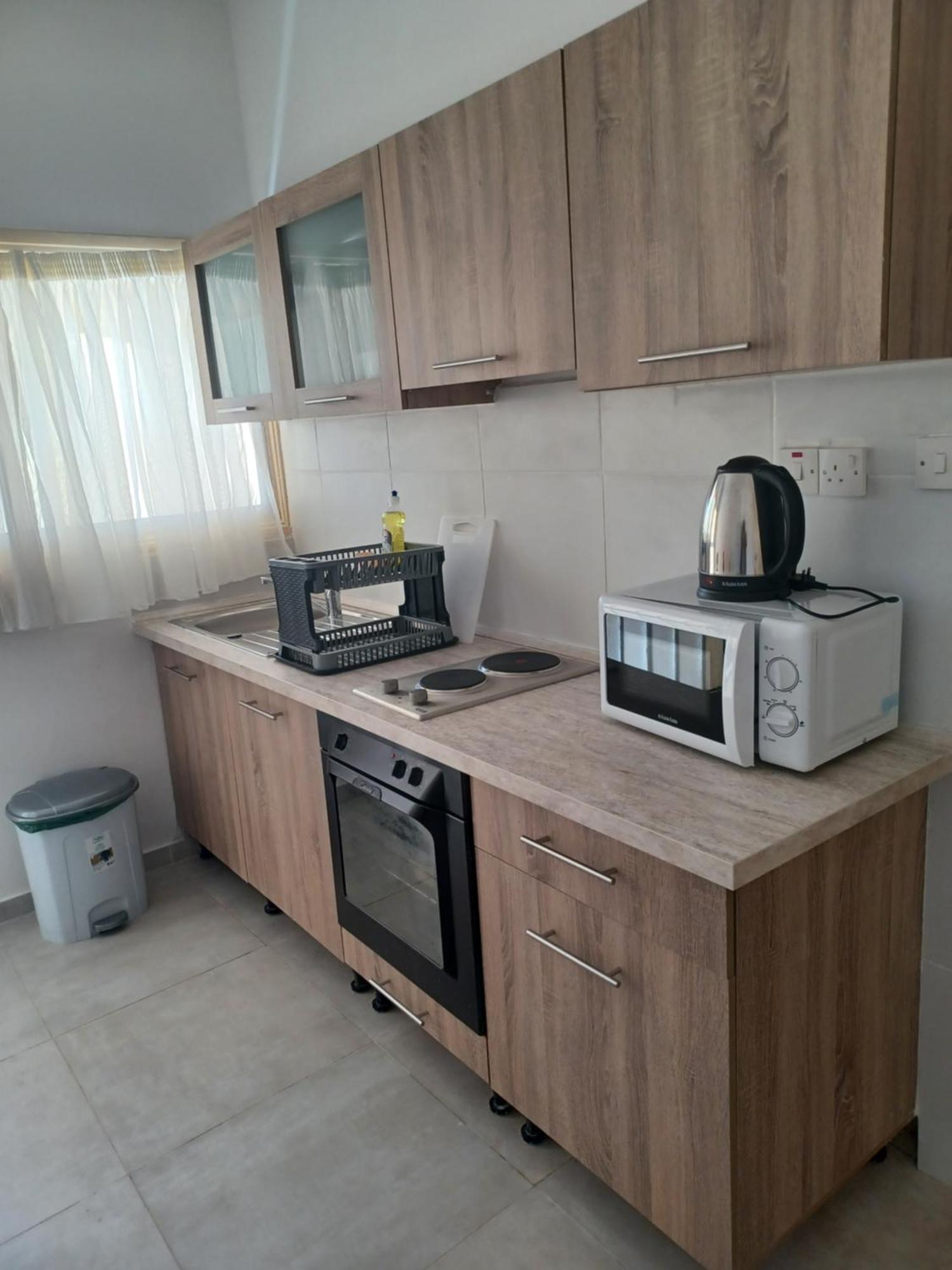 Terpsichore Holiday Apts Лимасол Экстерьер фото