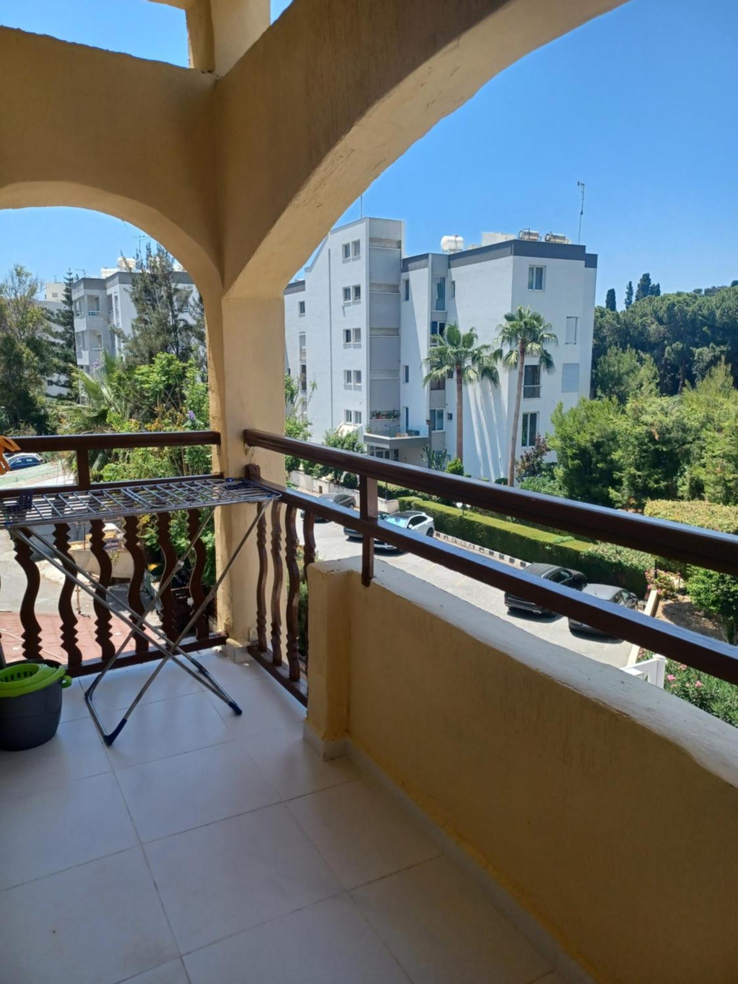 Terpsichore Holiday Apts Лимасол Экстерьер фото